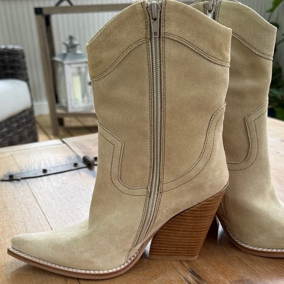 Jeffery Campbell Boots - Picture 7 of 13